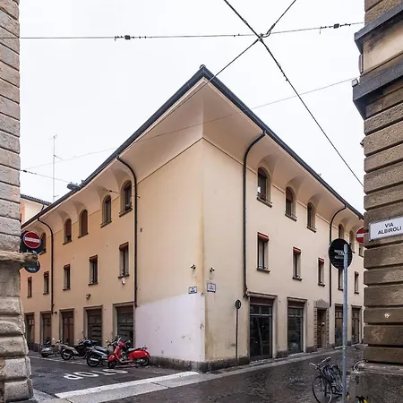 Apartment Design In By Wonderful Italy Bologna