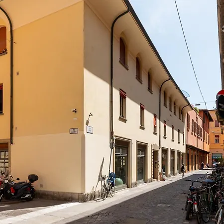 Design In By Wonderful Italy *