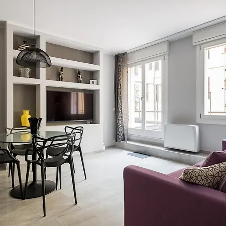Design In By Wonderful Italy * Bolonia