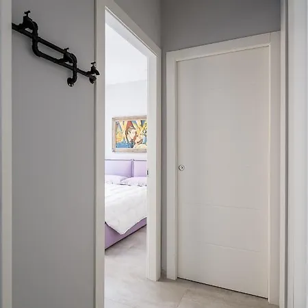 Design In By Wonderful Italy *