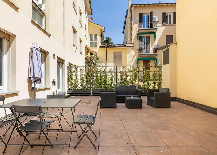 Design In By Wonderful Italy * Bolonia